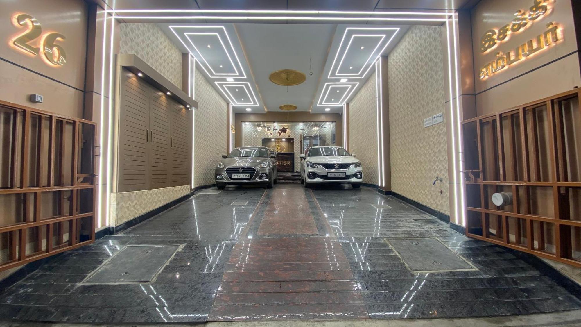 Esakki Empire Chennai Exterior foto